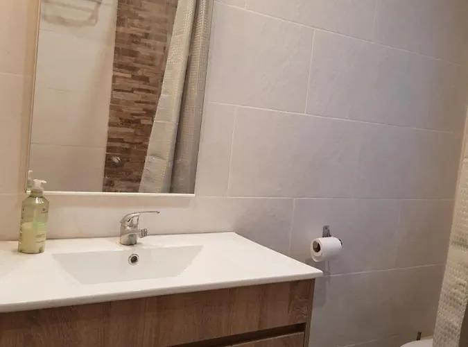 Vivienda Con 3 Principe Del Silencio * גיחון